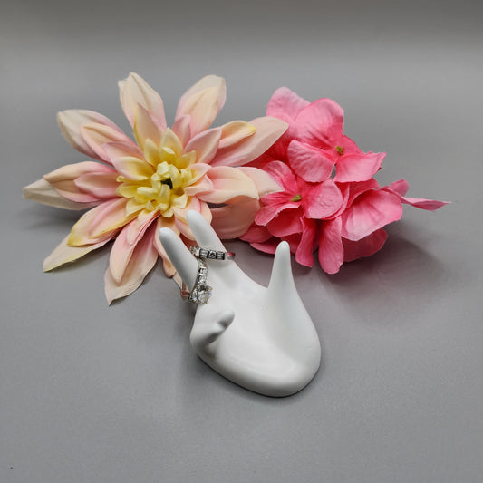 Hand Ring Holder