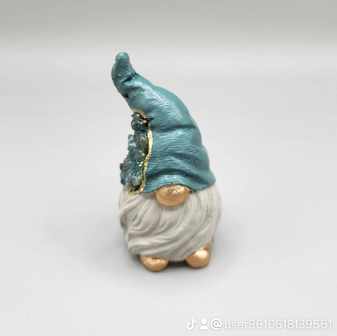 Ivy Gnome-Gemstones